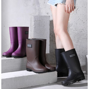 Bottes <span class=keywords><strong>de</strong></span> pluie en velours pour femmes, chaussures <span class=keywords><strong>de</strong></span> pluie, confortables, antidérapantes, en PVC, à la mode, bonne qualité, nouveau - Product Image 1