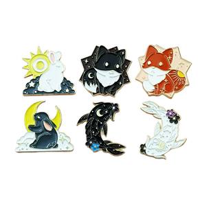Broche Poisson Yin-<span class=keywords><strong>Yang</strong></span> Style Ancien, Badge Métallique Créatif Personnalisé Soleil Lune Lapin Renard pour Décoration de Sac à Dos - Product Image 5