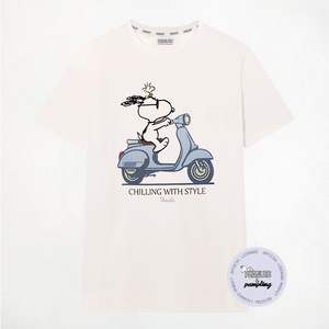 <strong>Snoopy</strong> Chilling With Style <strong>T</strong>-<strong>Shirt</strong> White Unisex Adult Size M - Product Image 3