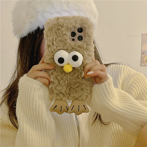 Funda de teléfono suave a prueba de golpes para mujer joven, carcasa de piel peluda para Iphone 11 12, nueva de invierno, 2022 - Product Image 3