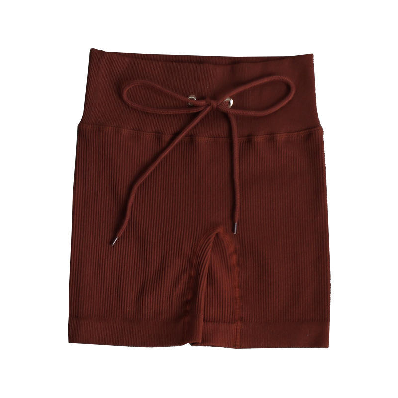 สีน้ำตาล