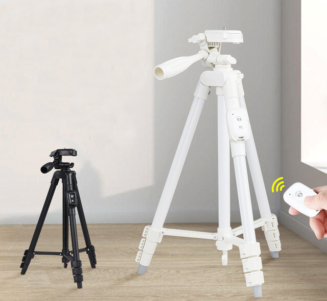 55" Portable Mobile Phone Tripod for DSLR SLR Camera Projector Tripod Stand with Carry Bag and Phone Holder
