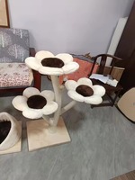 Arbre à chat en bois fait main de luxe moderne avec branches en bois véritable, hauteur 113 cm, poids 13,9 kg, jouet pour chat, emballage en carton