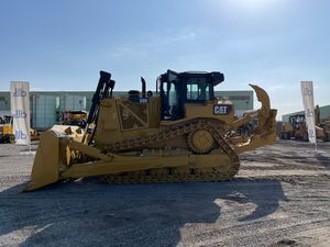 Bulldozer de segunda mano D8R con gran momento de carga, capacidad de planchado de 4m y 23800KG - Product Image 2