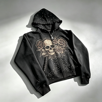 Sweat à capuche zippé noir imprimé roses et crânes, coupe lourde, délavé à l'acide, style gothique streetwear, ourlet déchiré, veste homme style punk