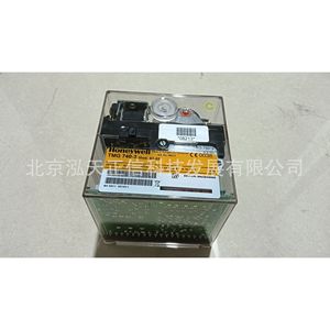 Controlador Honeywell TMG 740-3 Mod.63-55, producto original, precio disponible bajo consulta. - Product Image 2