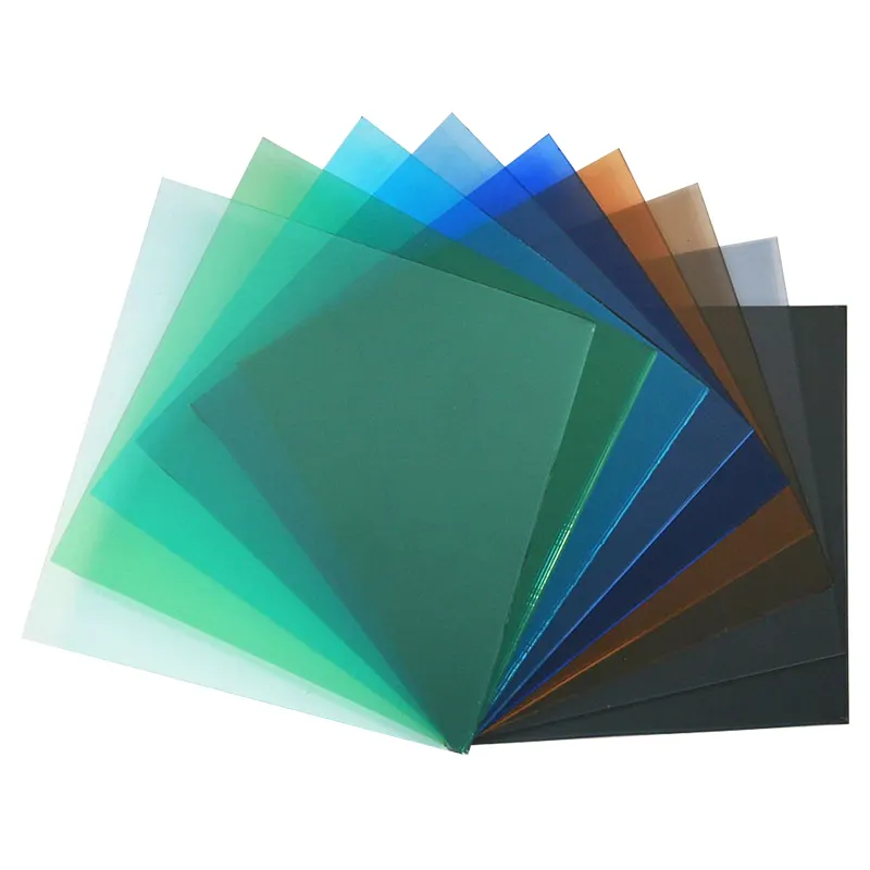 3Mm-12Mm สีลอยกระจกสะท้อนแสงพลังงานแสงอาทิตย์ที่มีสีเขียวสีฟ้าสีเทาสีบรอนซ์เป็นตัวเลือก
