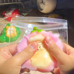 Juguetes de Plástico de Frutas y Animales Pequeños, Creativos, para Apretar, Relajantes y para Aliviar la Ansiedad, de Recuperación Rápida, Unisex - Product Image 4