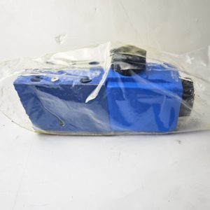 DG4V ตัวควบคุมทิศทาง DG4V-3-2AL-M-U-H7-60 - Product Image 2