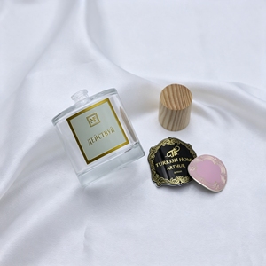 ฉลากโลหะอะลูมิเนียมแบบนูนลายหรูหราสำหรับขวดน้ำหอม - Product Image 3