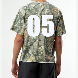 Футболка оверсайз из мягкого чесаного хлопка с эффектом выцветания, с заниженной линией плеча, с цифровым принтом Realtree Camo - Product Image 5