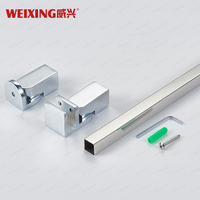 Installation facile Connecteur de tube chromé pour salle de bain Quincaillerie de porte de douche Barre de support de porte de douche en acier inoxydable
