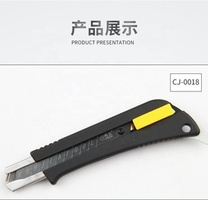 Couteaux utilitaires 2-en-1 de 18 mm de large, coupe-boîtes en plastique, lame à bouton-poussoir, acier à haute teneur en carbone, personnalisation OEM DIY - Product Image 1