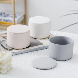 Tarros de vela de cerámica <span class=keywords><strong>Vintage</strong></span> rosa suave de diseño nórdico con tapa, venta al por mayor, vasos de vela cilíndricos para decoración del hogar para Navidad - Product Image 1