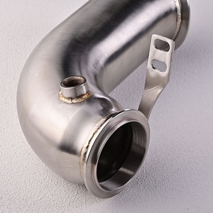 Reducing Straight Downpipe for BMW M5 F90 S63B44B 4.4T 2018-2021 304 Stainless Steel One-Piece Mandrel Bent Downpipe - Product Image 6