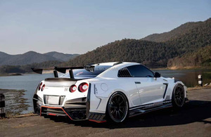 ชุดแต่งสไตล์ Top Secret ปี 2024 สำหรับรถยนต์นิสสัน GTR R35 ประกอบด้วยกันชนหน้า-หลัง สปอยเลอร์ ฝาครอบเครื่องยนต์ และสเกิร์ตข้าง สำหรับชุดแต่ง GTR R35 - Product Image 6