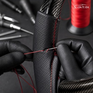 Palette del Cambio Personalizzate in Fibra di Carbonio Nero Lucido per <span class=keywords><strong>Audi</strong></span> R8 B6 B8 B9 A3 A4 A5 A6 C7 SQ5 Q3 Q5 Q7 RS3 8V RS4 RS6 RS7 TT RS - Product Image 3