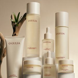 Matsutake Ensemble de soins de la peau végétaliens 7 pièces Hydratant et apaisant Soin complet anti-âge pour le visage avec Armillaria - Product Image 3