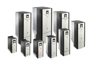 Nouveau contrôleur de fréquence original ACS880-01-246A-3 132KW, convertisseur de fréquence 60HZ à 50HZ monophasé 246A - Product Image 2