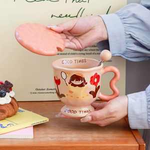 แก้วเซรามิคพร้อมฝาและช้อนลายการ์ตูนสำหรับใช้ที่บ้าน ที่ทำงาน หรือใช้สำหรับมื้อเช้า ลาย Good Times แก้วเดี่ยว รุ่น October Something - Product Image 4