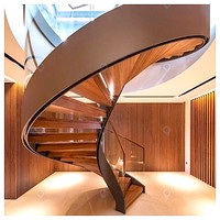 Escalier Circulaire Courbé Moderne Personnalisé pour Intérieur, Marches Antidérapantes en Bois Massif, Idéal pour Villas de Luxe, Projets Résidentiels et Commerciaux