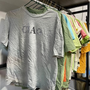 Camiseta <span class=keywords><strong>de</strong></span> diseño para mujer al por mayor, Camisa <span class=keywords><strong>de</strong></span> algodón <span class=keywords><strong>de</strong></span> <span class=keywords><strong>segunda</strong></span> <span class=keywords><strong>mano</strong></span> para mujer, <span class=keywords><strong>Tienda</strong></span> <span class=keywords><strong>de</strong></span> <span class=keywords><strong>ropa</strong></span> <span class=keywords><strong>de</strong></span> <span class=keywords><strong>segunda</strong></span> <span class=keywords><strong>mano</strong></span> para mujer - Product Image 2