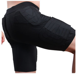 Ensemble de compression protecteur YOUNGSON avec rembourrage en mousse EVA alvéolée personnalisée, comprenant une chemise et un short de compression. - Product Image 1