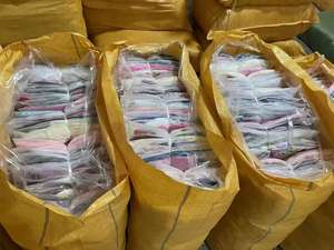 Palets de Pijamas al por Mayor Pacas de Ropa Nueva para Mujer Blusas Pijamas Faldas Lotes de Ropa - Product Image 3