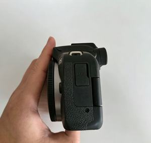 Cámara Digital sin Espejo Ca-non EO-S R50 de Segunda Mano, en Buen Estado de Funcionamiento, Enfoque Automático Rápido, Ideal para Creadores de Contenido - Product Image 5