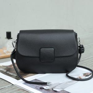 กระเป๋าถือขายส่งปี 2026 แฟชั่นลายลิ้นจี่ หนังไมโครไฟเบอร์ กระเป๋าสะพายข้างขนาดเล็กสำหรับผู้หญิง กระเป๋าสะพายไหล่ผู้หญิง กระเป๋าถือดีไซน์เนอร์สำหรับผู้หญิง - Product Image 2