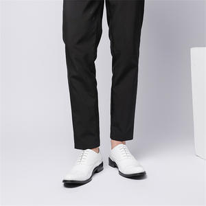 Oxfords de Negocios Casuales de Lujo para Hombre, Hechos a Mano con Tres Costuras Goodyear, de Cuero Genuino Grabado, con Cordones - Product Image 6