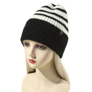 Gorro de Invierno Unisex para Adultos, Cálido, Jacquard, Personalizado, a Rayas, Grueso, con Puño, para Playa, Viajes, Negocios, con Patrón a Cuadros - Product Image 4