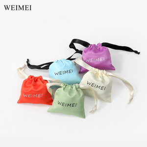 WEIMEI Sac à cordon de luxe imprimé, personnalisable avec logo, pour emballage de perruques, mèches de cheveux, sacs en satin de soie, sacs anti-poussière pour perruques, bijoux et vêtements - Product Image 3