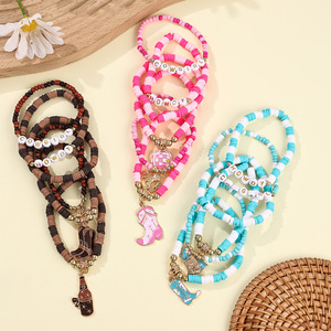 Ensemble de bracelets personnalisés en perles de pâte polymère douce de style western multicolores, 6 pièces/ensemble, avec breloque en forme de botte de cow-girl rose - Product Image 5