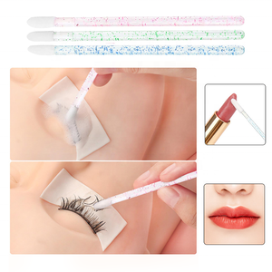 Venta al por mayor cristal <span class=keywords><strong>transparente</strong></span> brillo mango lápiz labial aplicador rosa azul verde Color nailon cepillo <span class=keywords><strong>de</strong></span> labios desechable 50 Uds - Product Image 2