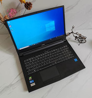 Laptop para Juegos 15-ec0xxx, con Procesador AMD Ryzen7 3750H, 16GB de RAM y 512GB de Almacenamiento