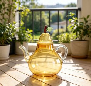 Carafe en verre jaune personnalisée OEM ODM, vente en gros, pichet en verre soufflé à <span class=keywords><strong>la</strong></span> main transparent en forme de fruit pour <span class=keywords><strong>la</strong></span> décoration de <span class=keywords><strong>la</strong></span> maison et du thé - Product Image 2