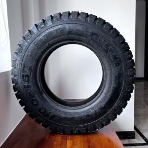 Neumático KUMA K702 para Camión, 5.00-12 8.25-16, Alta Calidad, Nuevo, Caucho Natural Negro, 1 Año de Garantía - Product Image 3