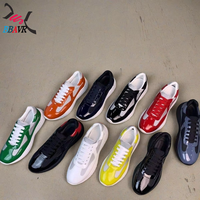 Zapatos Deportivos para Hombre y Mujer, Diseño Color Block con Cordones, Entresuela y Suela de Goma, Transpirables, Ligeros, con Amortiguación, Logotipo Impreso en 3D