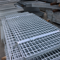 Matériaux de construction en acier métallique, grille en acier galvanisé à chaud, plateforme de passage en panneaux de grille métallique, robuste