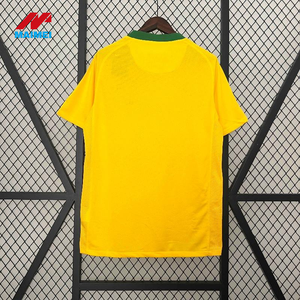 Maglie da Calcio Retrò BR di Alta Qualità per Adulti, Vendita all'Ingrosso dalla Thailandia, Personalizzabili, Stile Vintage - Product Image 1