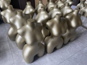 Женское Свадебное платье из ткани и пластика - Product Image 6