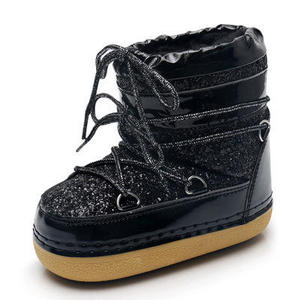 Bottes d'hiver en cuir de mouton scintillant haut de gamme, style familial 2024, nouvelle collection, pour mères et <span class=keywords><strong>enfants</strong></span>, style lune - Product Image 4