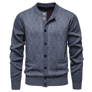 Fabricants de vêtements personnalisés, cardigan en tricot à col rond à manches longues classique pour <span class=keywords><strong>homme</strong></span>, en polaire d'hiver épaisse, anti-rides, chaud - Product Image 2