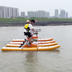 Bicicleta acuática inflable de 345 cm x 320 cm, equipo de juegos al aire libre para uso público - Product Image 5
