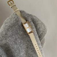 Montre pour femme IEKE 9110 Camellia, style rétro palais, avec petit cadran en nacre incrusté de diamants, luxe discret