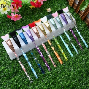 Tùy chỉnh V hình dạng mềm Fluffy Swoop cong lông mi Bàn Chải Rửa chất tẩy rửa làm sạch dầu gội Lash phần mở rộng làm sạch bàn chải - Product Image 1