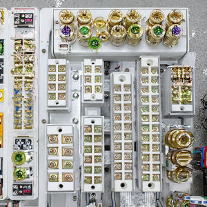 บล็อกขั้วต่อเซรามิกแบบเปิดหลายทาง BETE 5-100A 1 ขั้ว ถึง 12 ขั้ว เชื่อมต่อแบบสกรู หน้าสัมผัสทองเหลือง สำหรับงานอุตสาหกรรม - Product Image 3