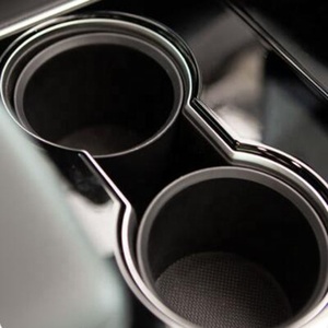 Porte-gobelet à café à eau stable plateau d'extension pour <span class=keywords><strong>Tesla</strong></span> modèle Y 2022 2021 modèle <span class=keywords><strong>3</strong></span> 2023 organisateur de stockage d'accoudoir EV accès intérieur - Product Image 3