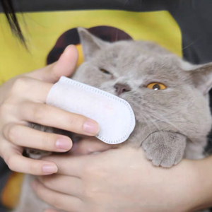 Guante de limpieza dental para mascotas de tela no tejida, para el cuidado de los dientes y la eliminación de sarro, para la higiene bucal de perros y gatos, toallitas húmedas para limpieza de oídos, cepillo de dedo para dientes. - Product Image 2